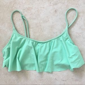 🌸 Mint Flounce Bikini Top Forever21